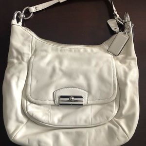 Coach medium shoulder bag